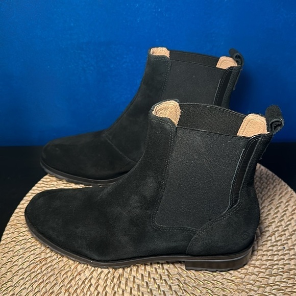New Women’s Jack Rogers Black Suede Margot Pull On Bootie Size 9 - Picture 2 of 5